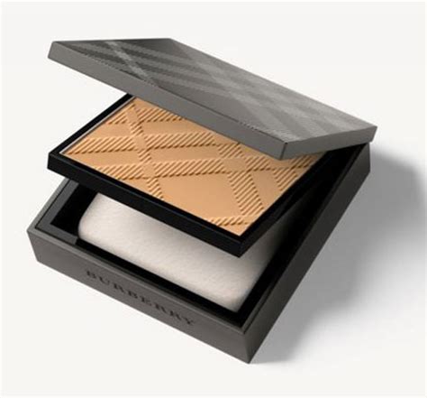 fresh glow compact foundation burberry beauty|burberry matte glow foundation.